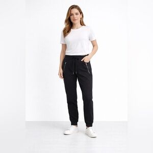 Athleta Trekkie North Jogger Black 6 Zipper Pocket Pull On Stretch Travel Work